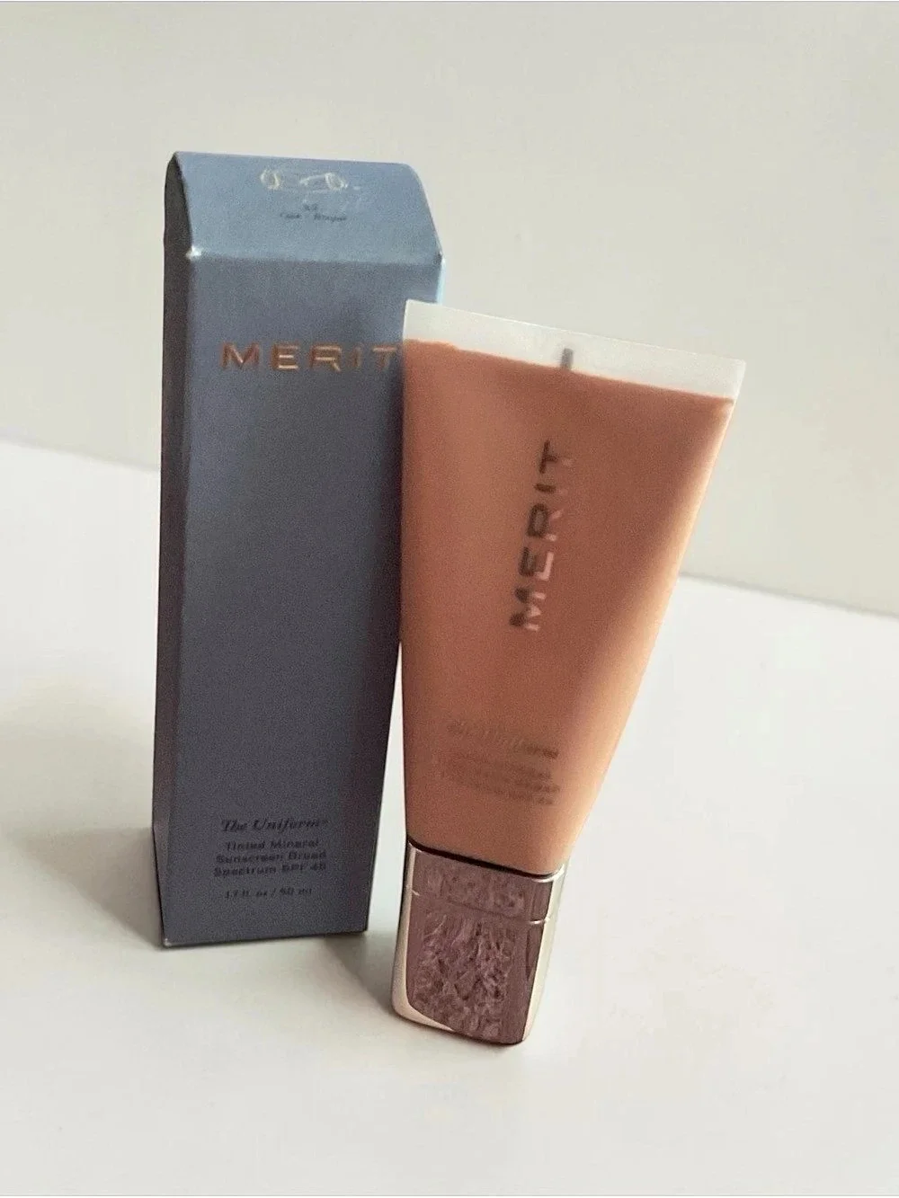 Merit The Uniform Tinted Mineral Foundation ✨ Shade 22 Oak Bisque